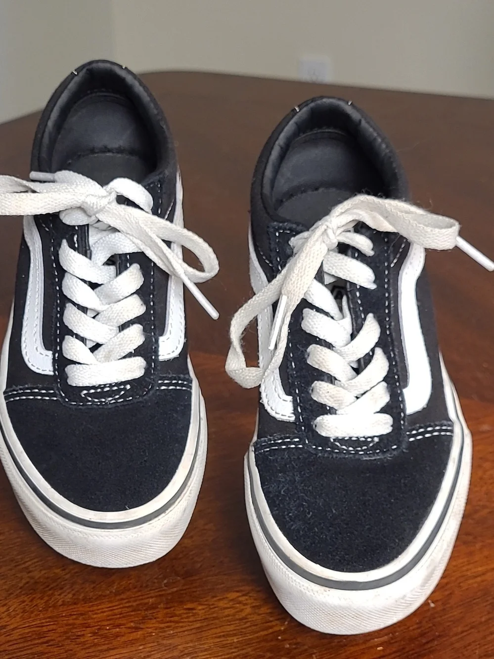 Vans Kids Black & White Canvas Old Skool Sneakers Size 13